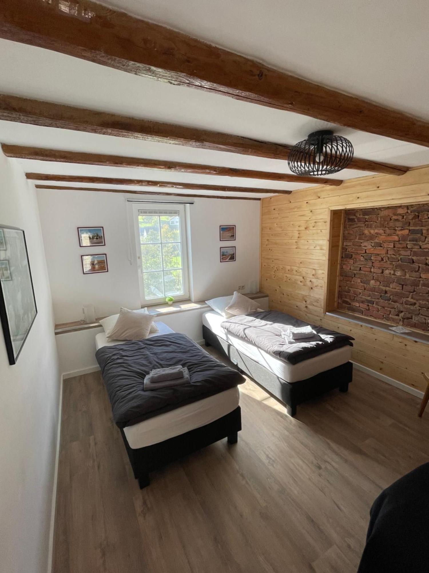 Livi'S Landhaus نيوماغين-دهرون المظهر الخارجي الصورة